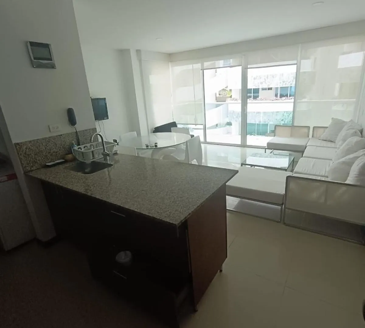 Edificio Acceso Directo Al Mar Primera Linea De Playa 2 Habitaciones Cartagena